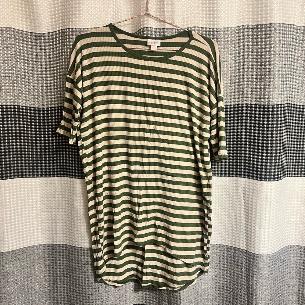 LuLaRoe Irma top